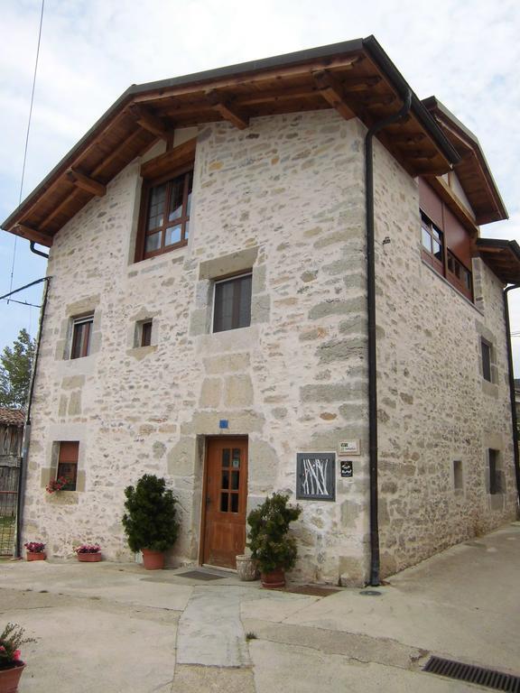 Agroturismo Urrutia Osma  Εξωτερικό φωτογραφία